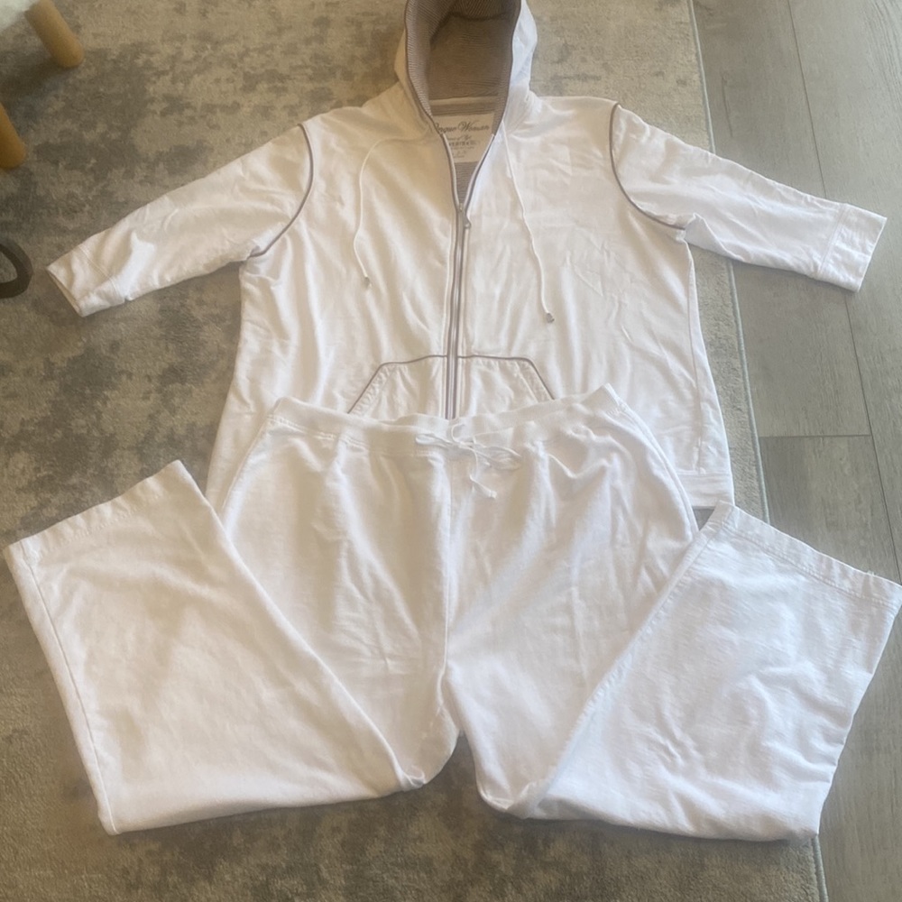 Onque  woman clothing of style
